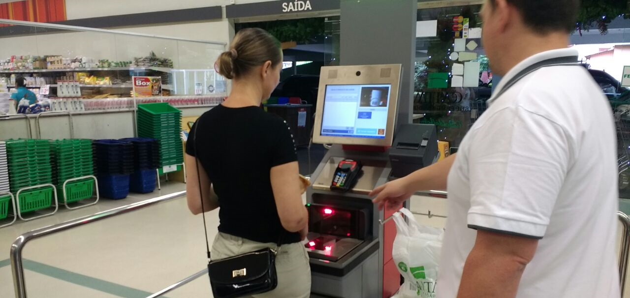 Self-checkout é a tendência de autoatendimento no varejo