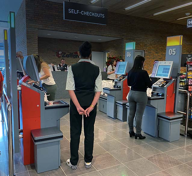 Novo Zaffari Lucas de Oliveira conta com solução self-checkout da Perto